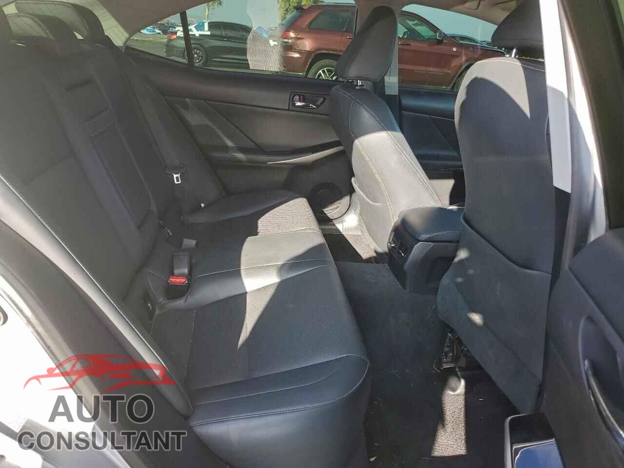 LEXUS IS 2015 - JTHBF1D27F5067245