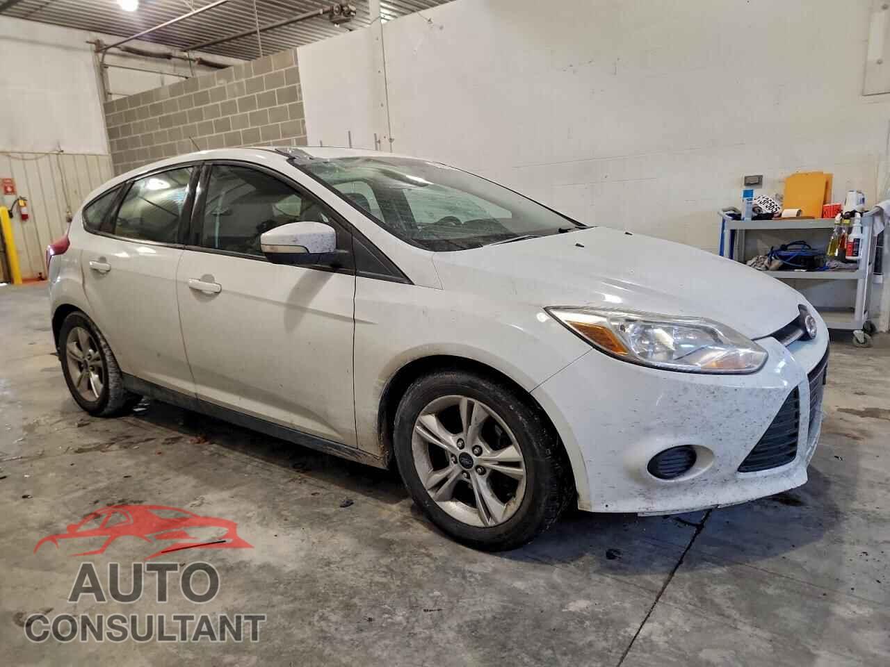 FORD FOCUS 2014 - 1FADP3K22EL270033