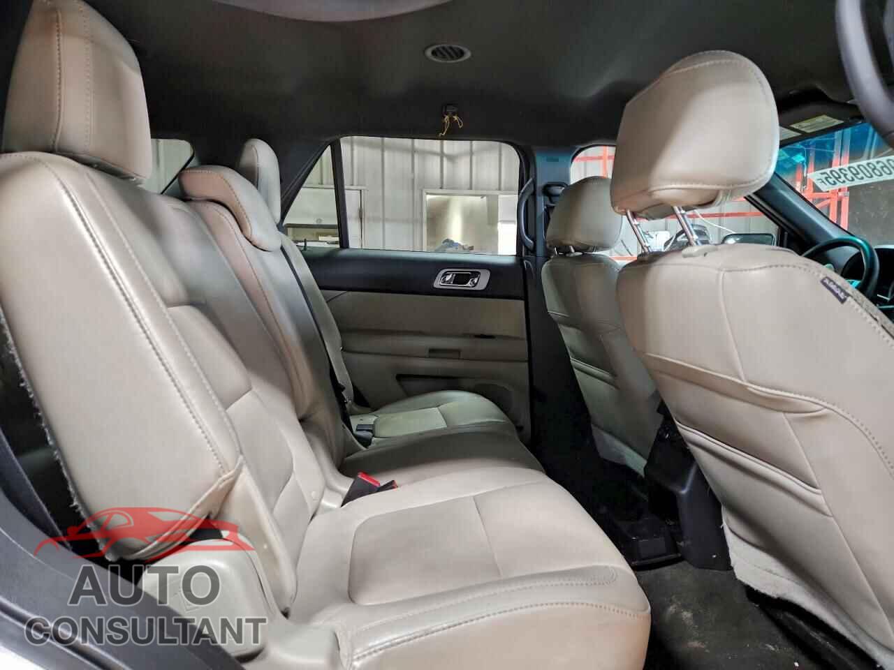 FORD EXPLORER 2015 - 1FM5K8D83FGA85281
