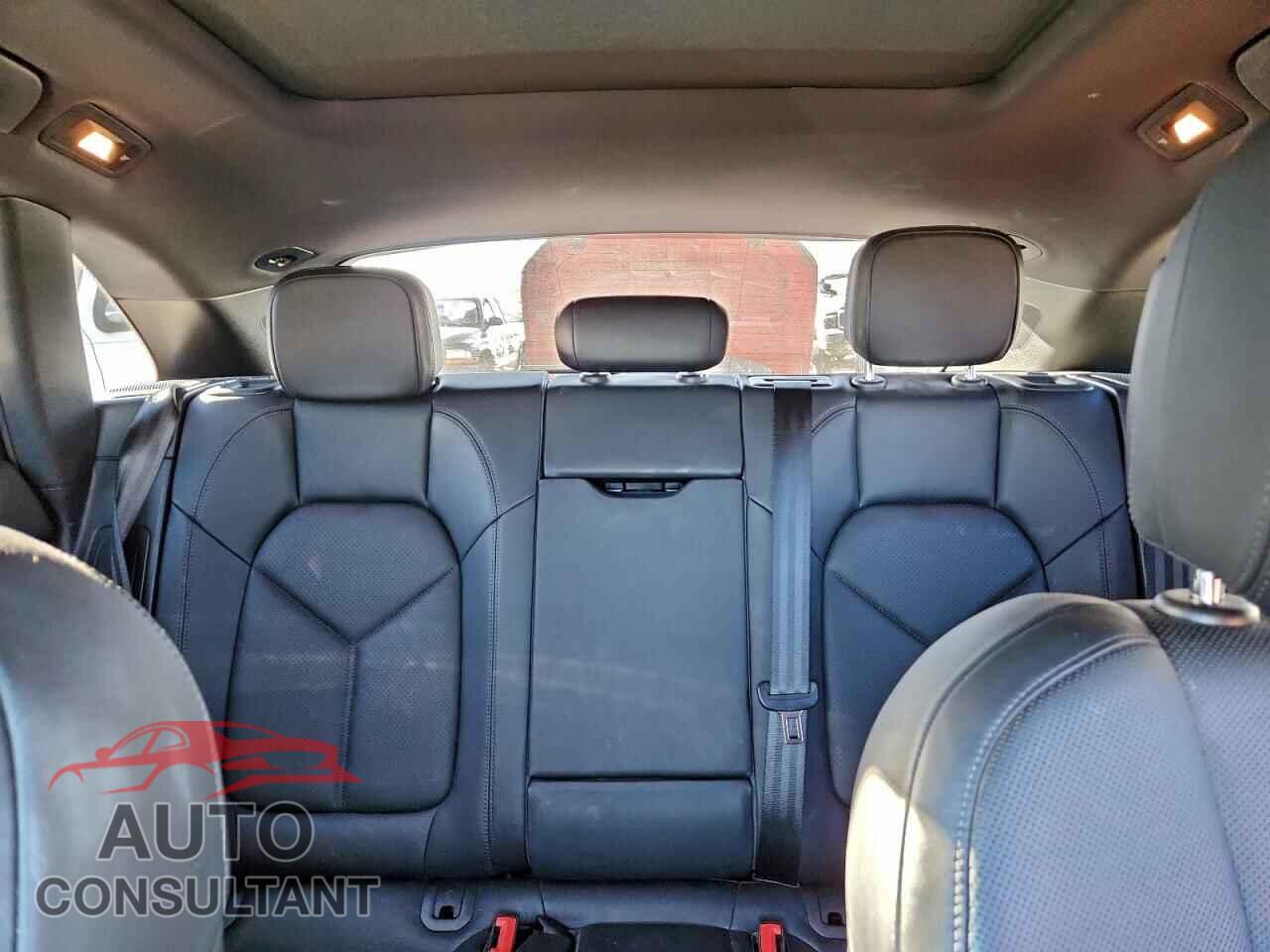 PORSCHE MACAN 2016 - WP1AB2A5XGLB45283