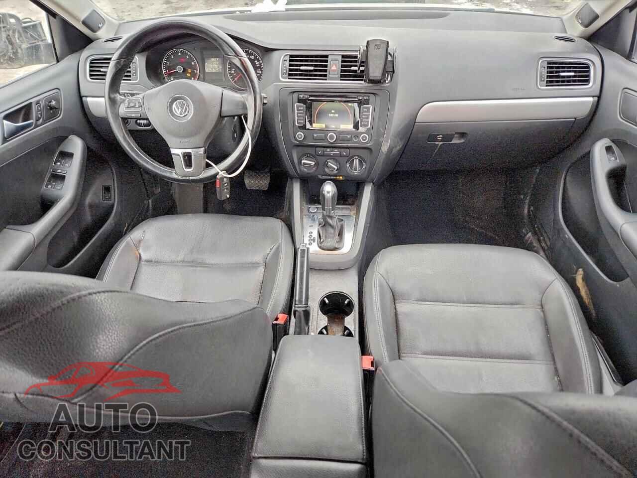 VOLKSWAGEN JETTA 2012 - 3VWLP7AJ6CM313495