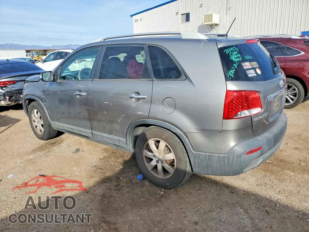 KIA SORENTO 2012 - 5XYKT4A25CG242594
