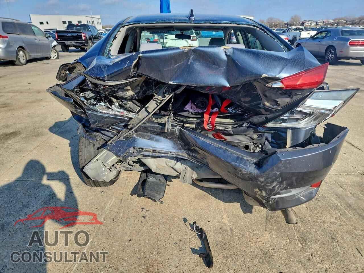 HONDA CIVIC 2017 - 19XFC2F71HE020231