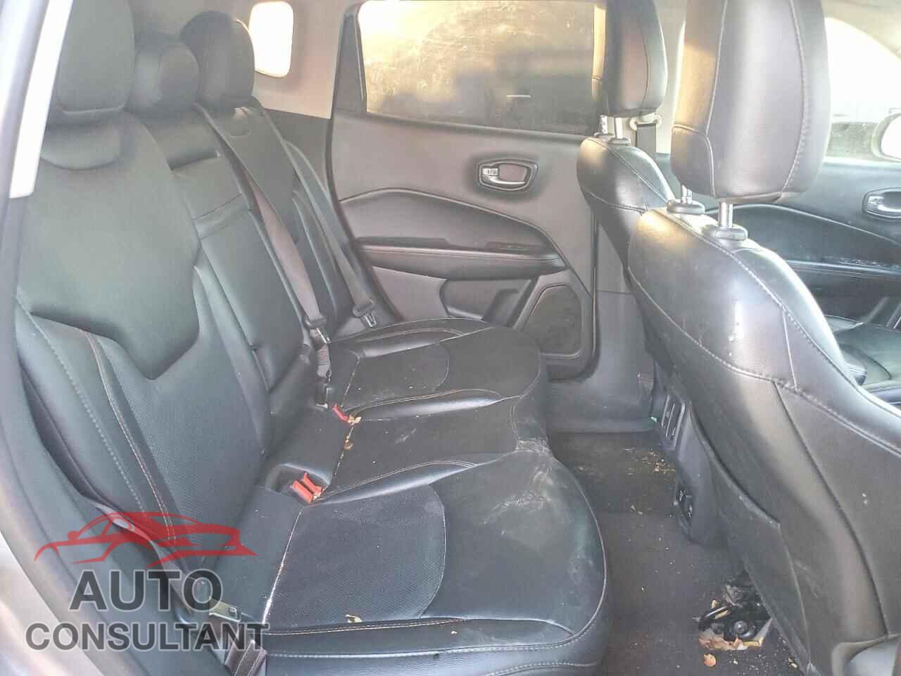 JEEP COMPASS 2019 - 3C4NJDCB6KT669452