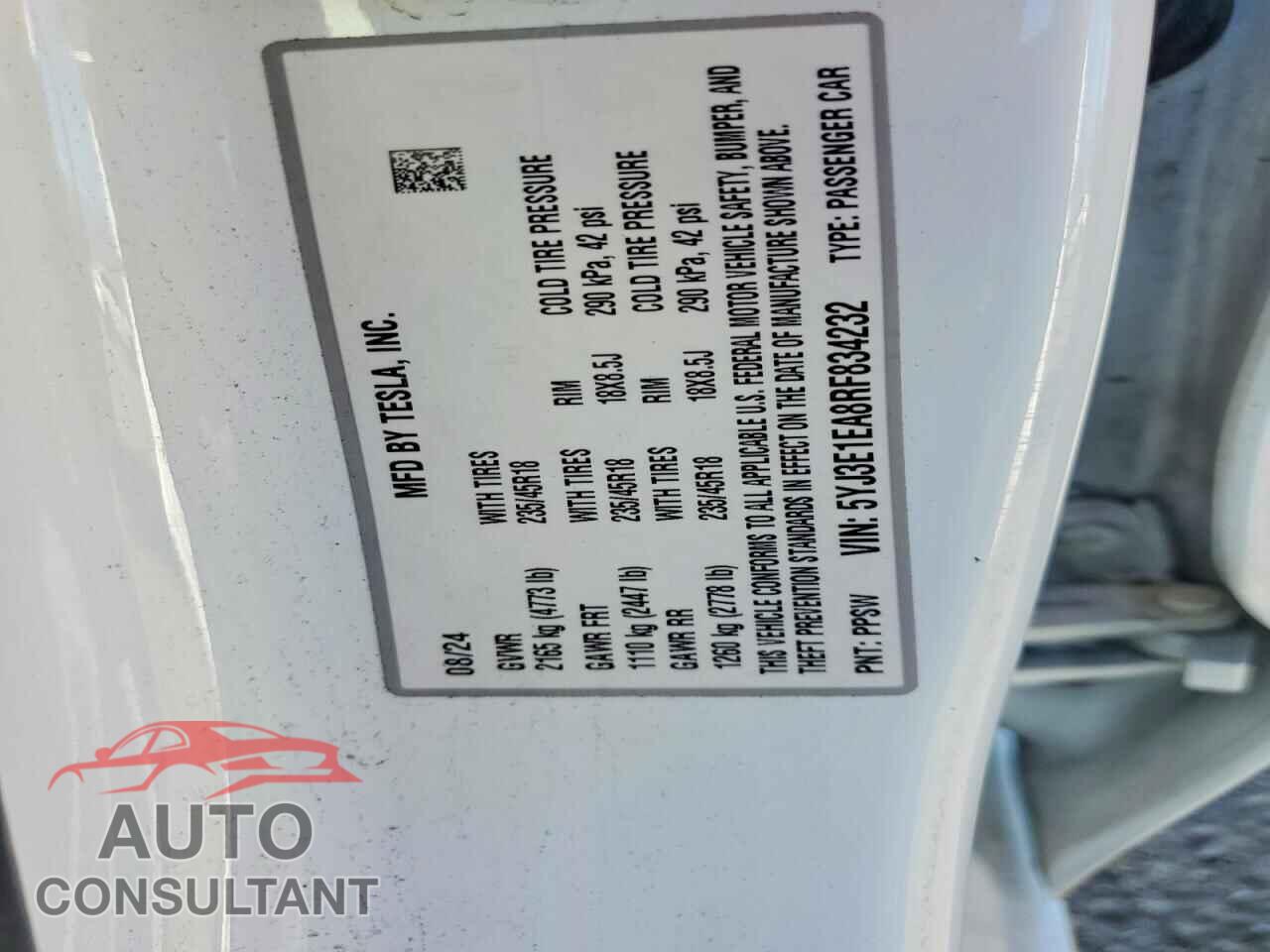 TESLA MODEL 3 2024 - 5YJ3E1EA8RF834232