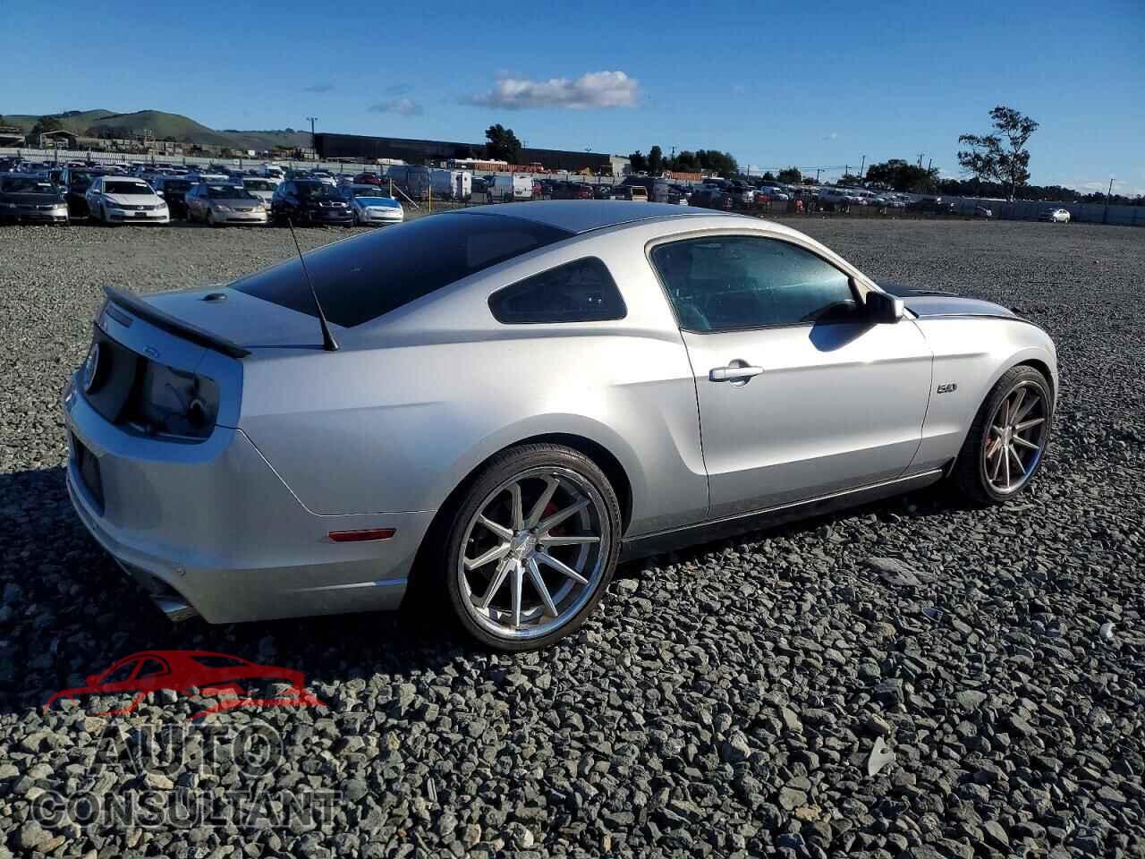 FORD MUSTANG 2014 - 1ZVBP8CF4E5259519