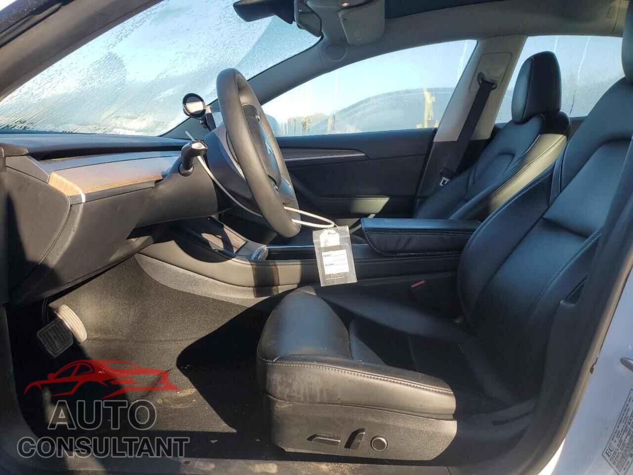 TESLA MODEL 3 2023 - LRW3E1FA6PC843047