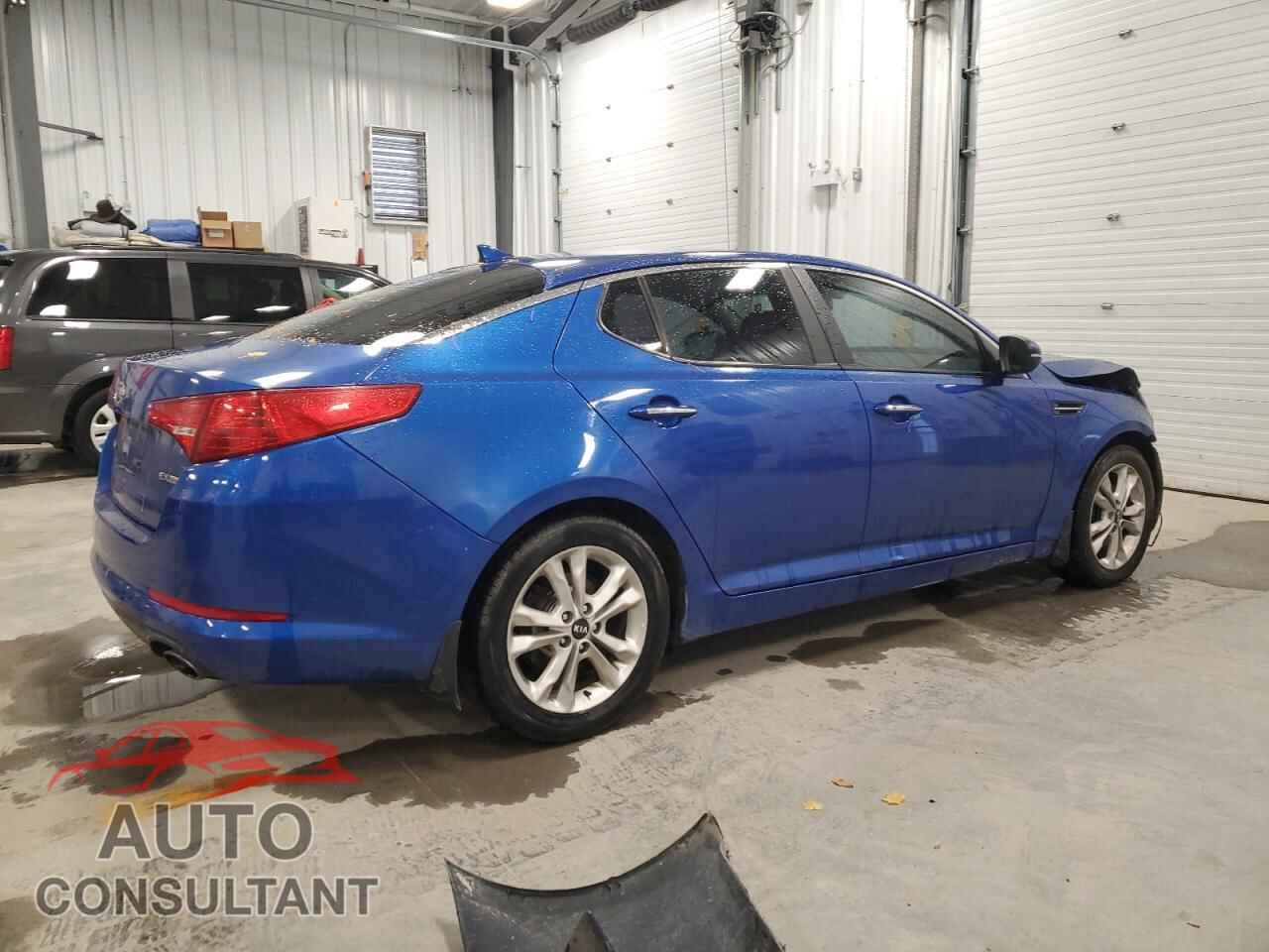 KIA OPTIMA 2012 - KNAGN4A71C5264805