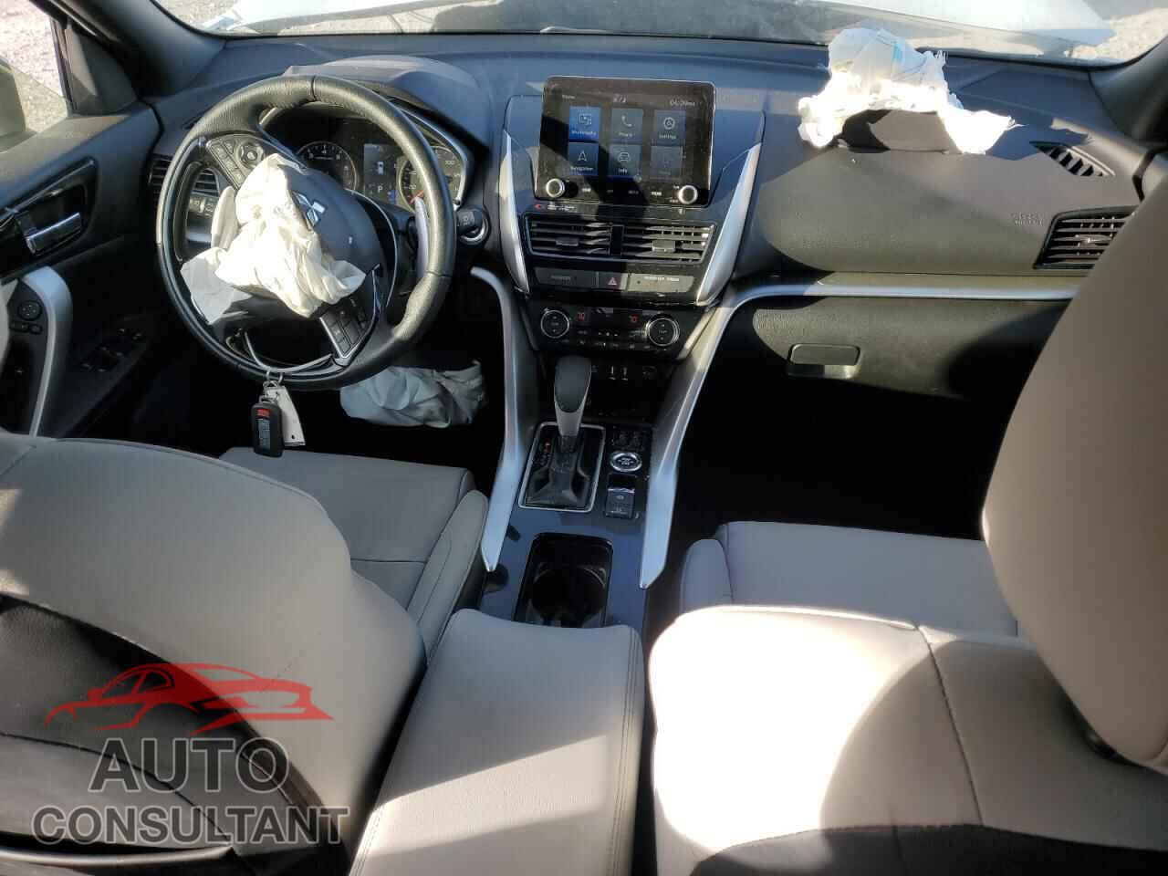 MITSUBISHI ECLIPSE 2024 - JA4ATWAA5RZ000973