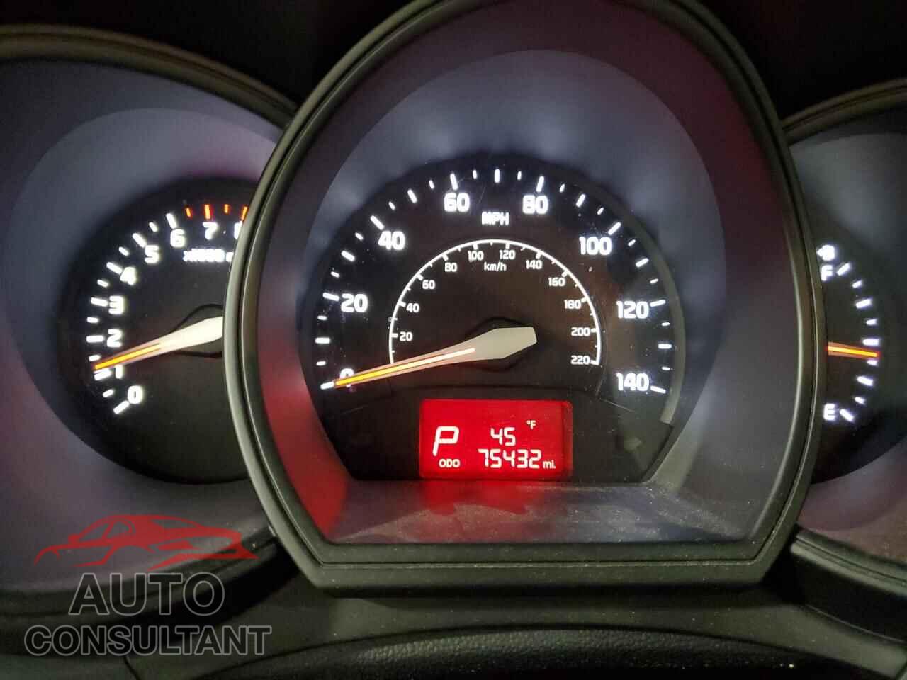 KIA RIO 2013 - KNADM5A33D6307030