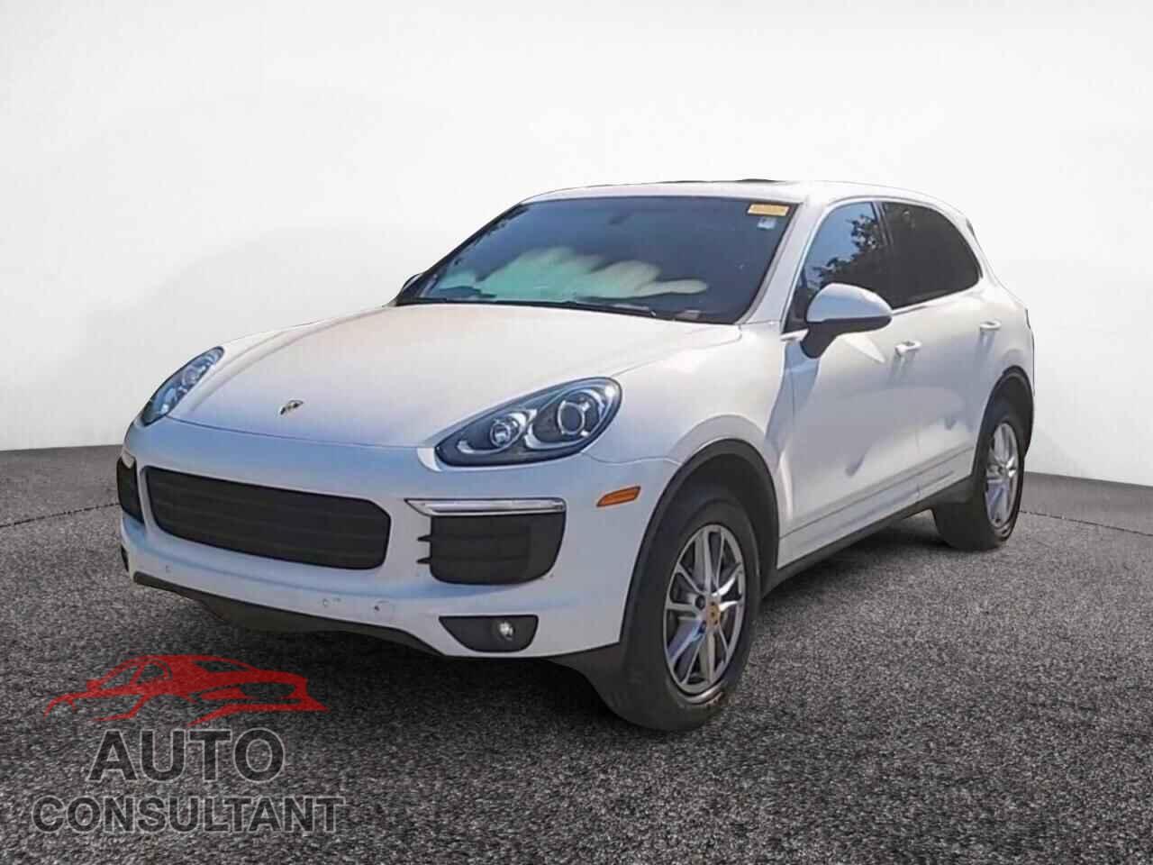 PORSCHE CAYENNE 2016 - WP1AA2A22GLA11196