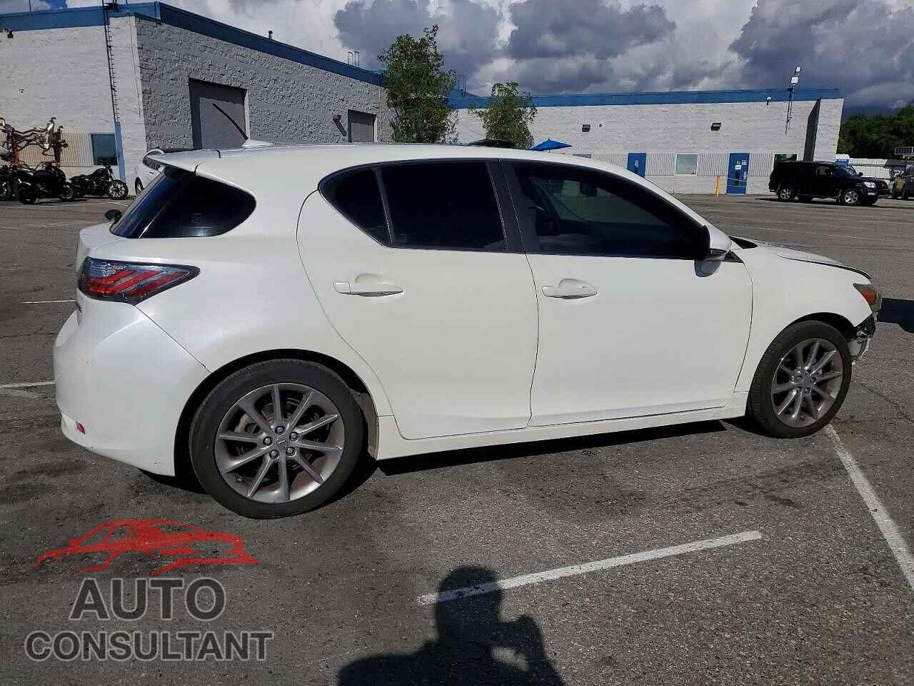 LEXUS CT 200 2011 - JTHKD5BH8B2027952