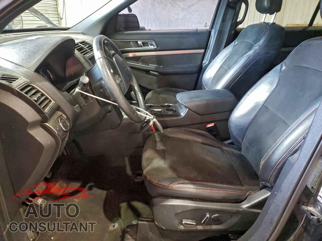 FORD EXPLORER 2018 - 1FM5K7D85JGB54829