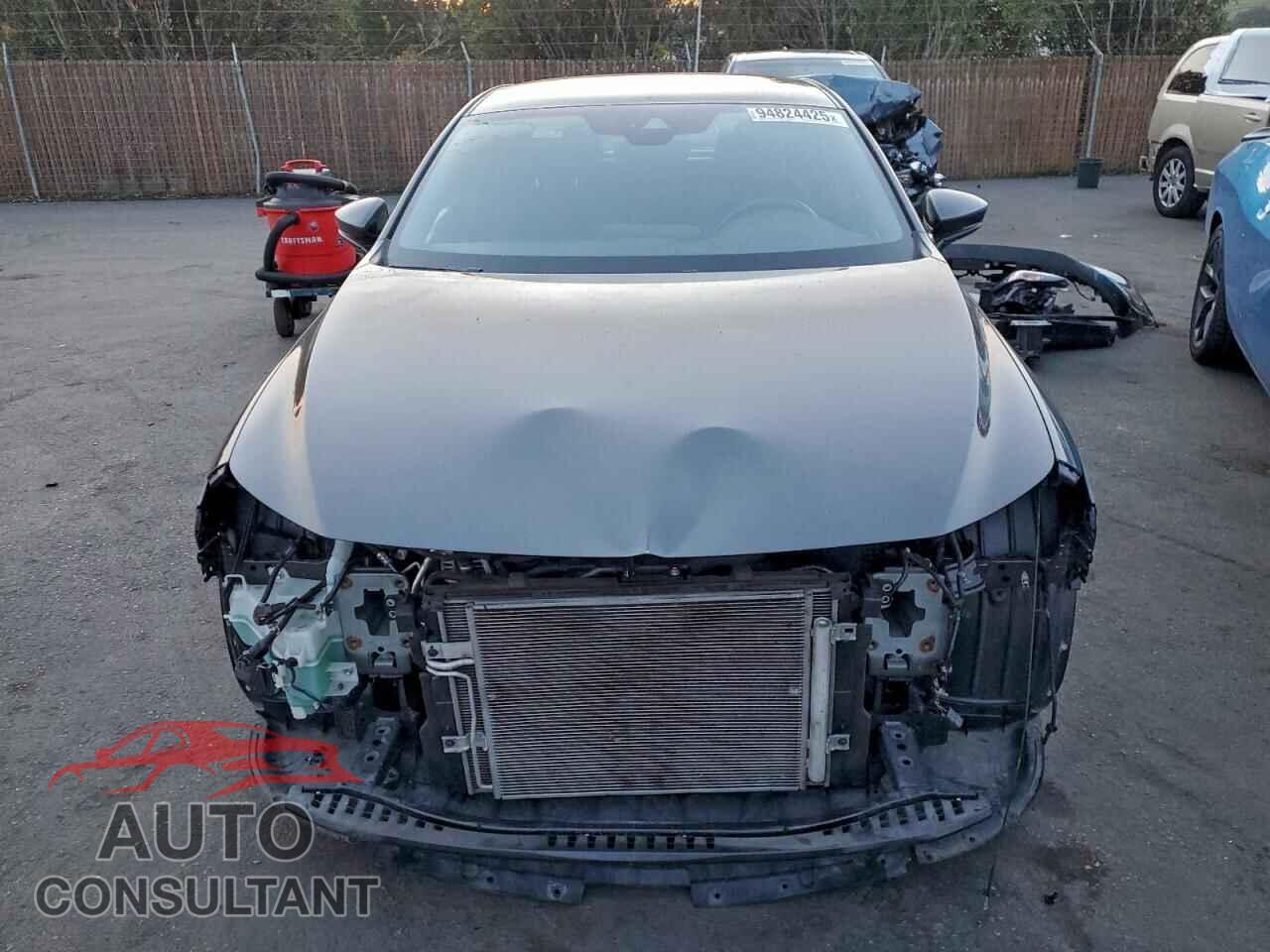 MAZDA 3 2020 - JM1BPALM6L1159645