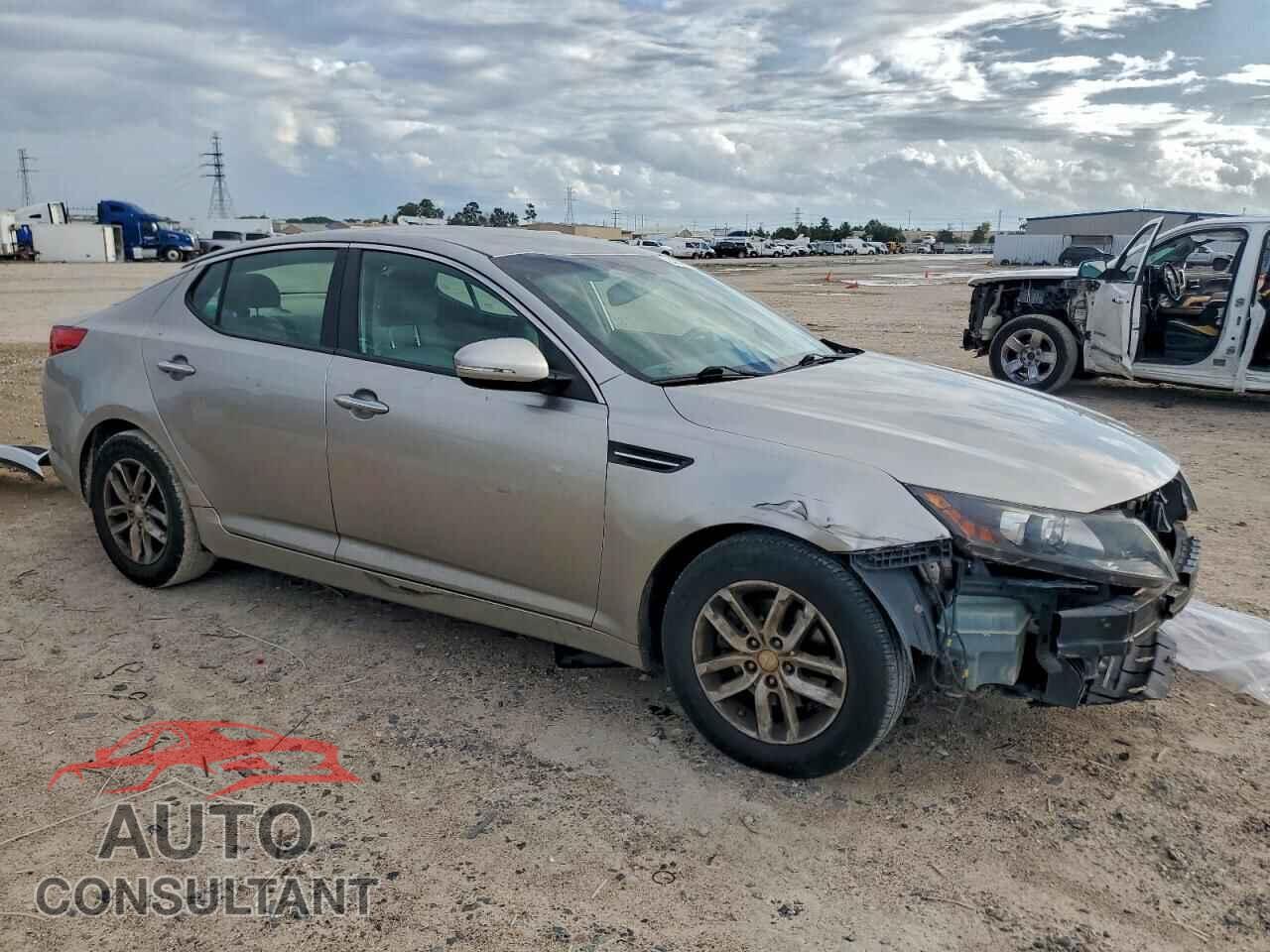 KIA OPTIMA 2013 - KNAGM4A77D5441040