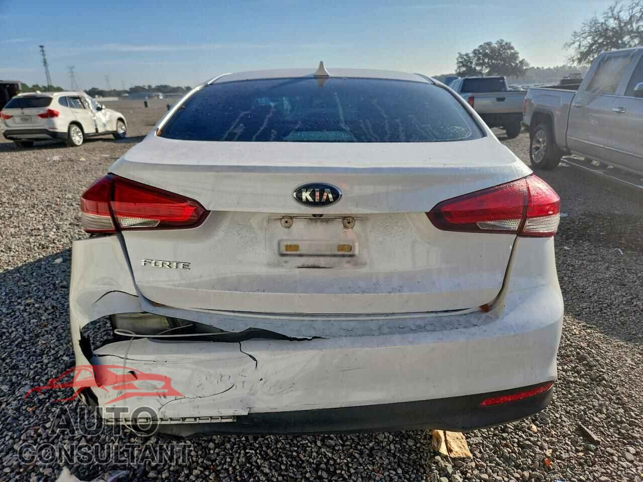 KIA FORTE 2017 - 3KPFL4A79HE008007