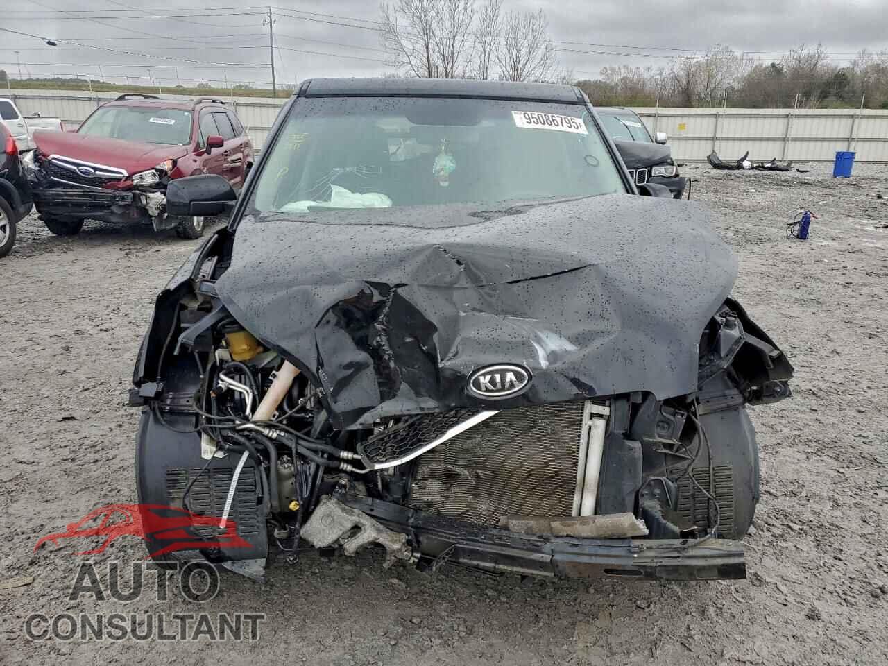 KIA SOUL 2011 - KNDJT2A29B7233473