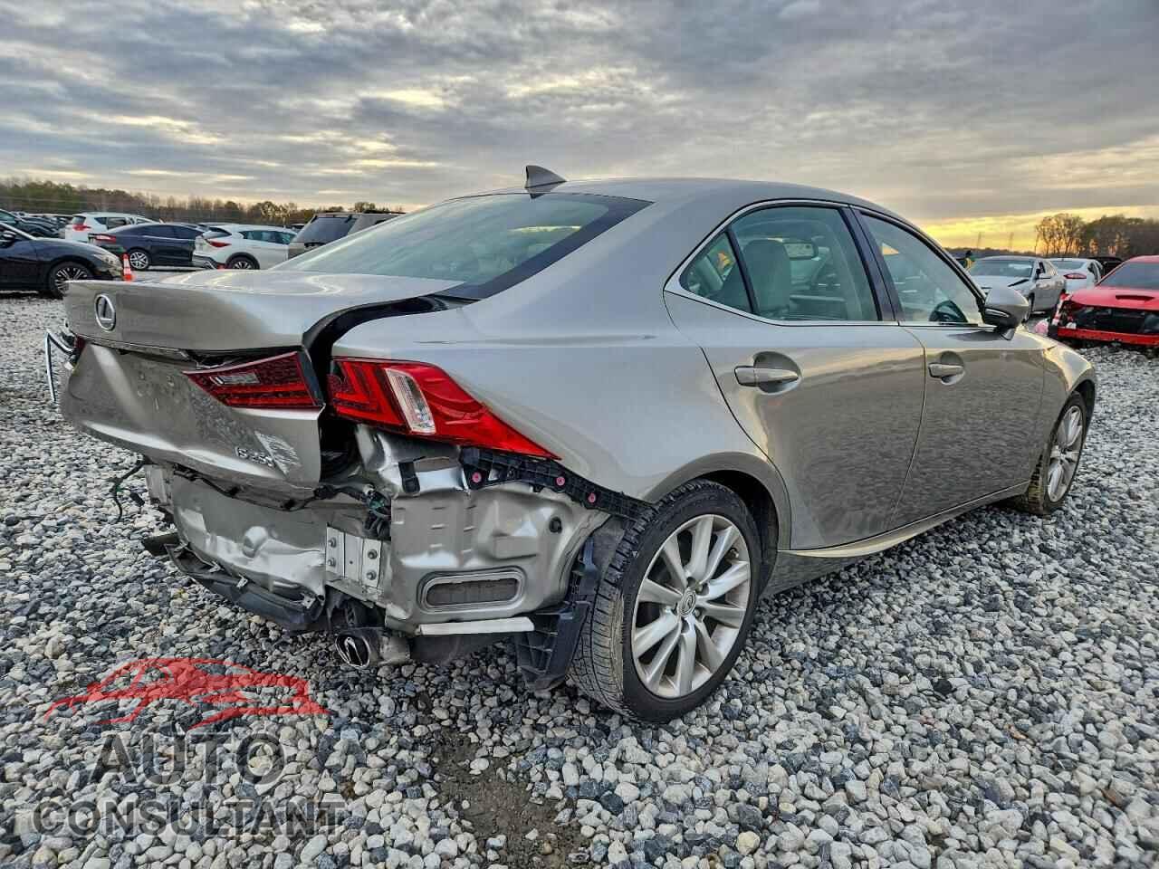 LEXUS IS 2015 - JTHBF1D28F5080120