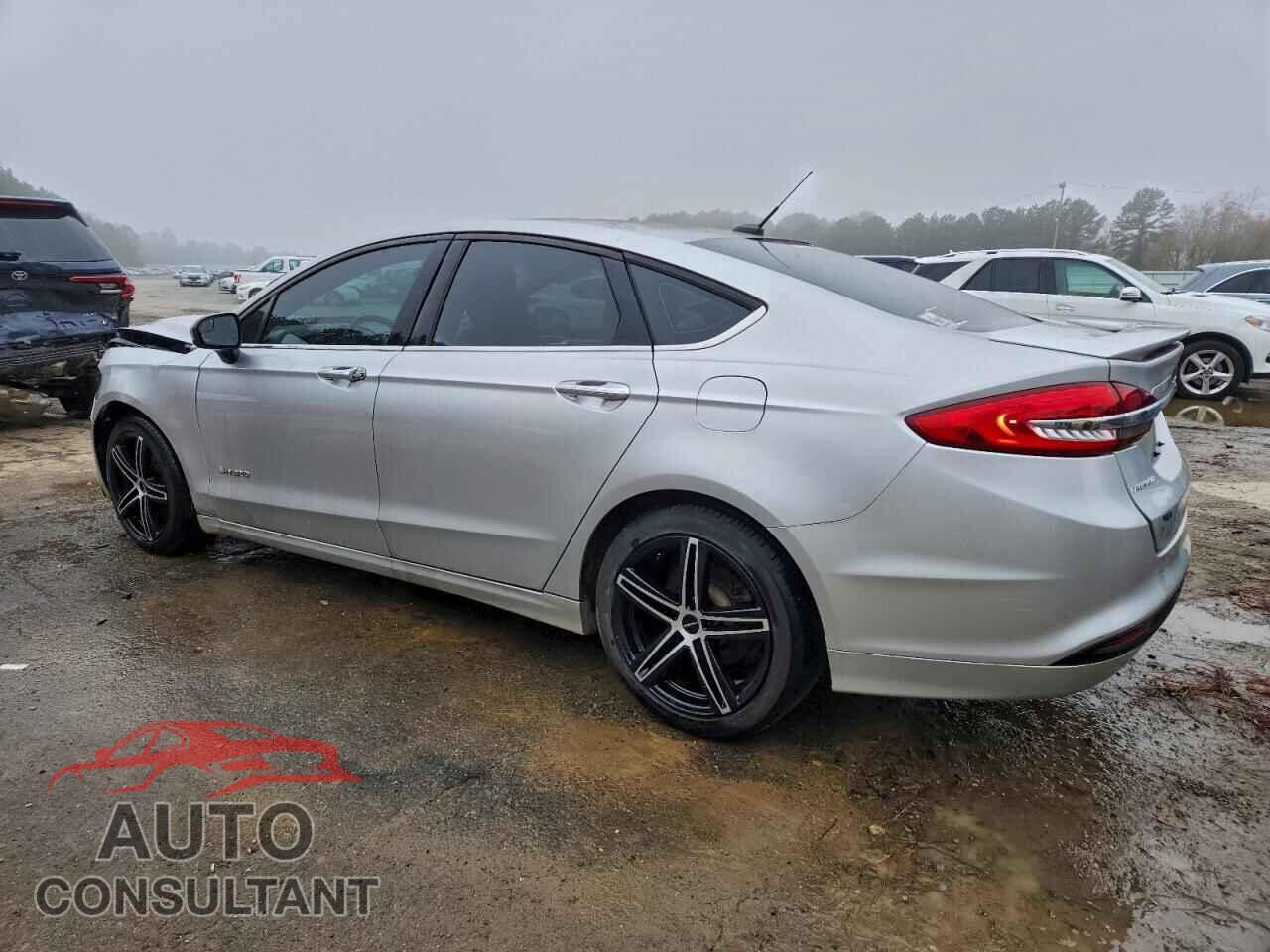 FORD FUSION 2017 - 3FA6P0LU2HR278596