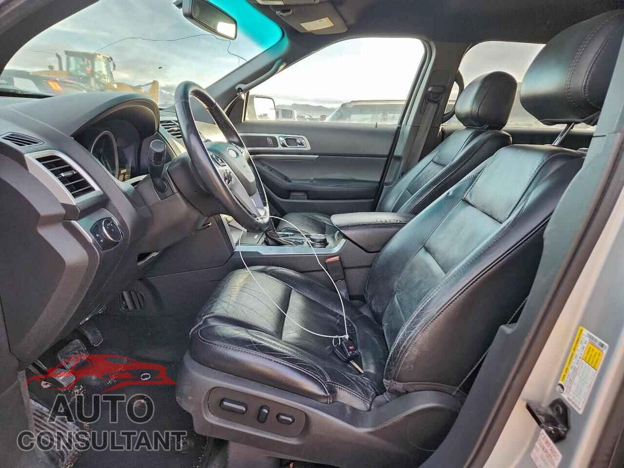 FORD EXPLORER 2013 - 1FM5K8D82DGA84538