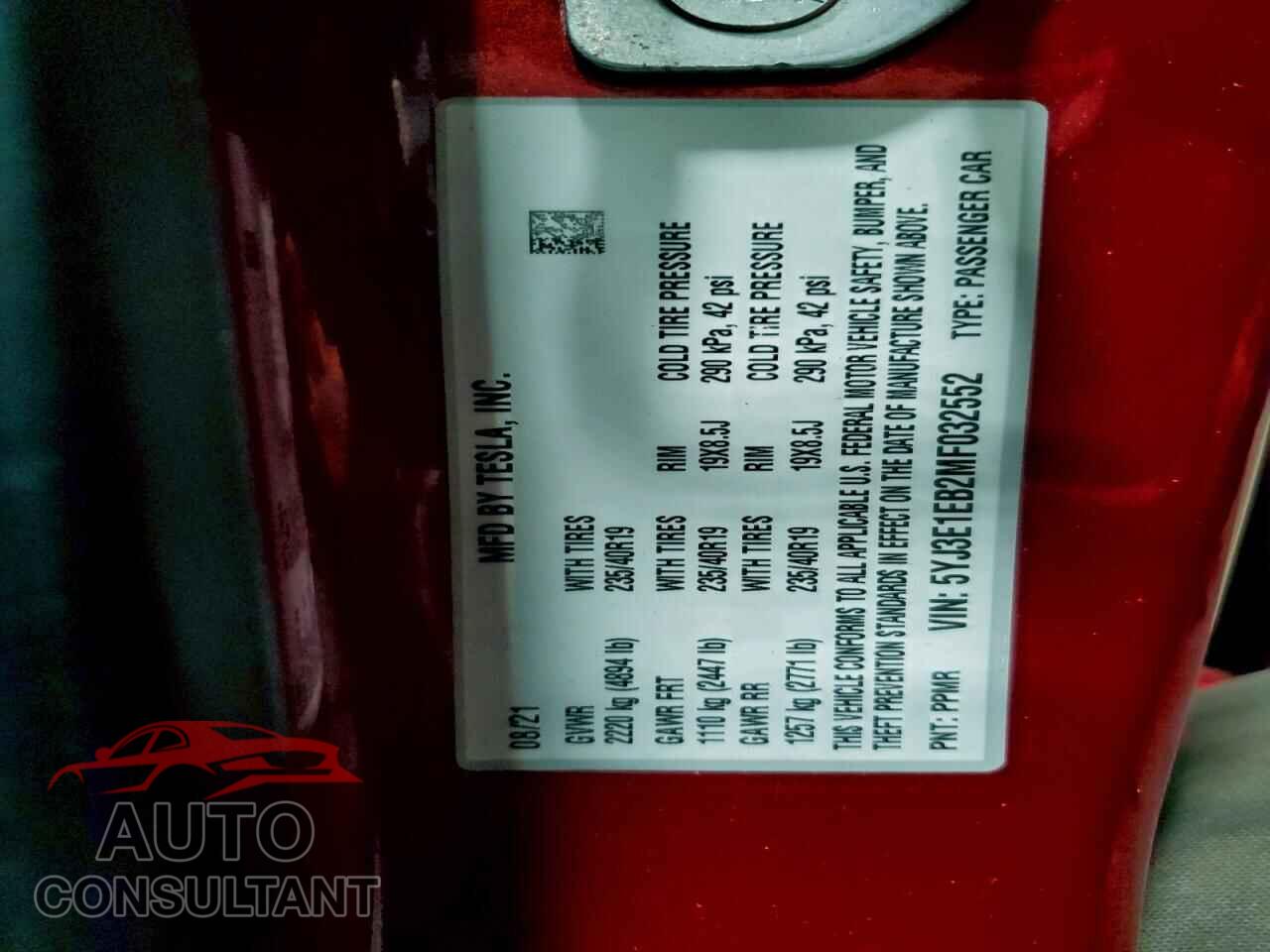 TESLA MODEL 3 2021 - 5YJ3E1EB2MF032552