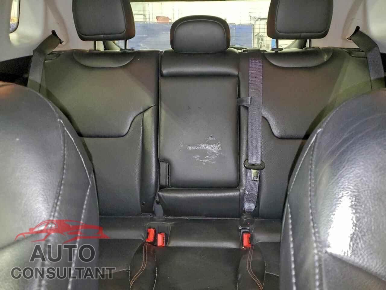 JEEP COMPASS 2021 - 3C4NJDCB2MT529529