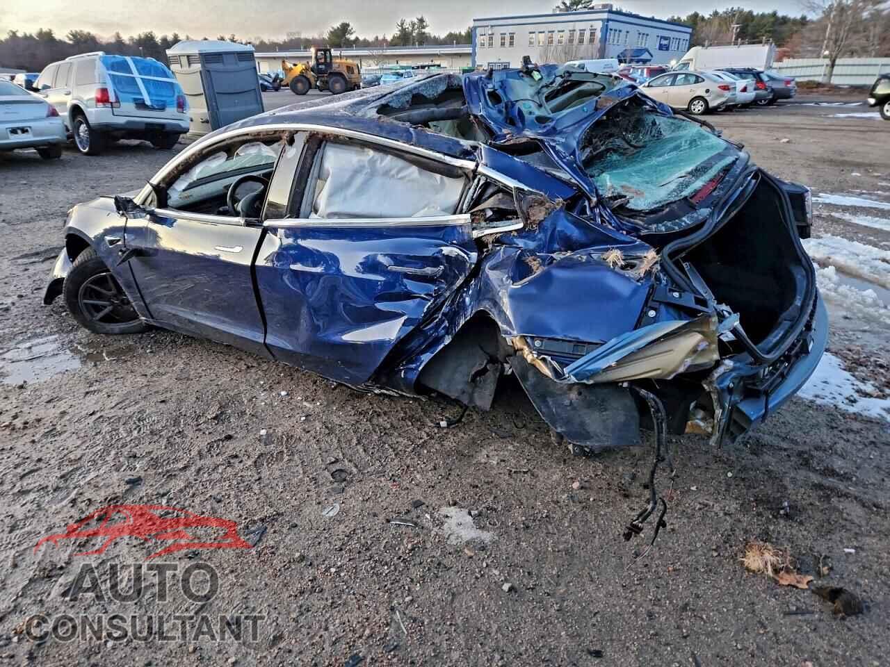 TESLA MODEL 3 2018 - 5YJ3E1EB5JF064679