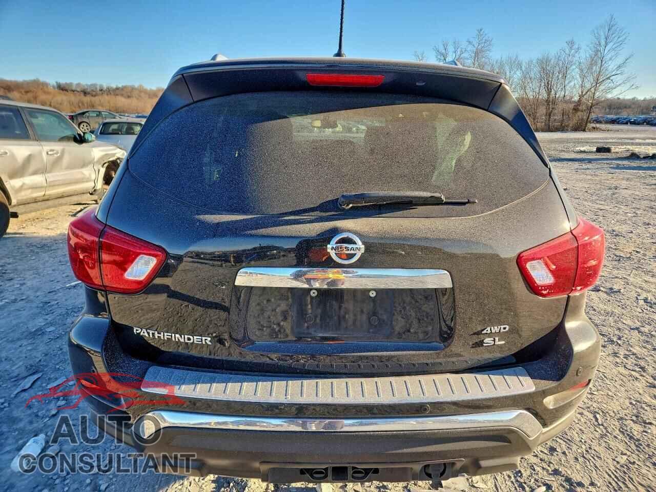 NISSAN PATHFINDER 2017 - 5N1DR2MM4HC676229