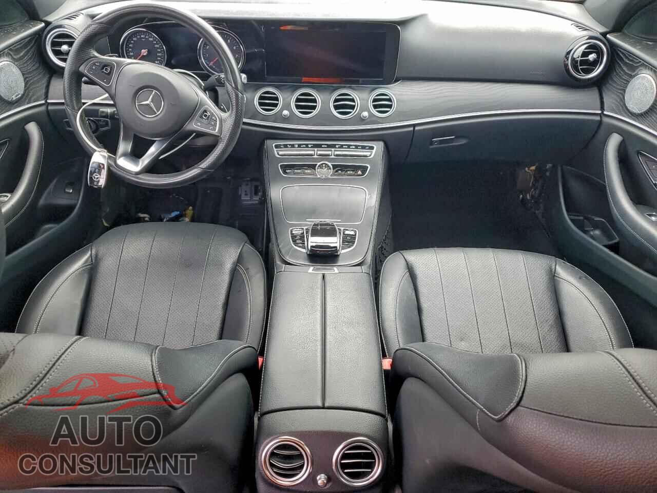 MERCEDES-BENZ E-CLASS 2018 - WDDZF4JB3JA321111