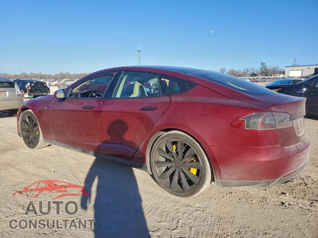 TESLA MODEL S 2012 - 5YJSA1DP7CFS00799