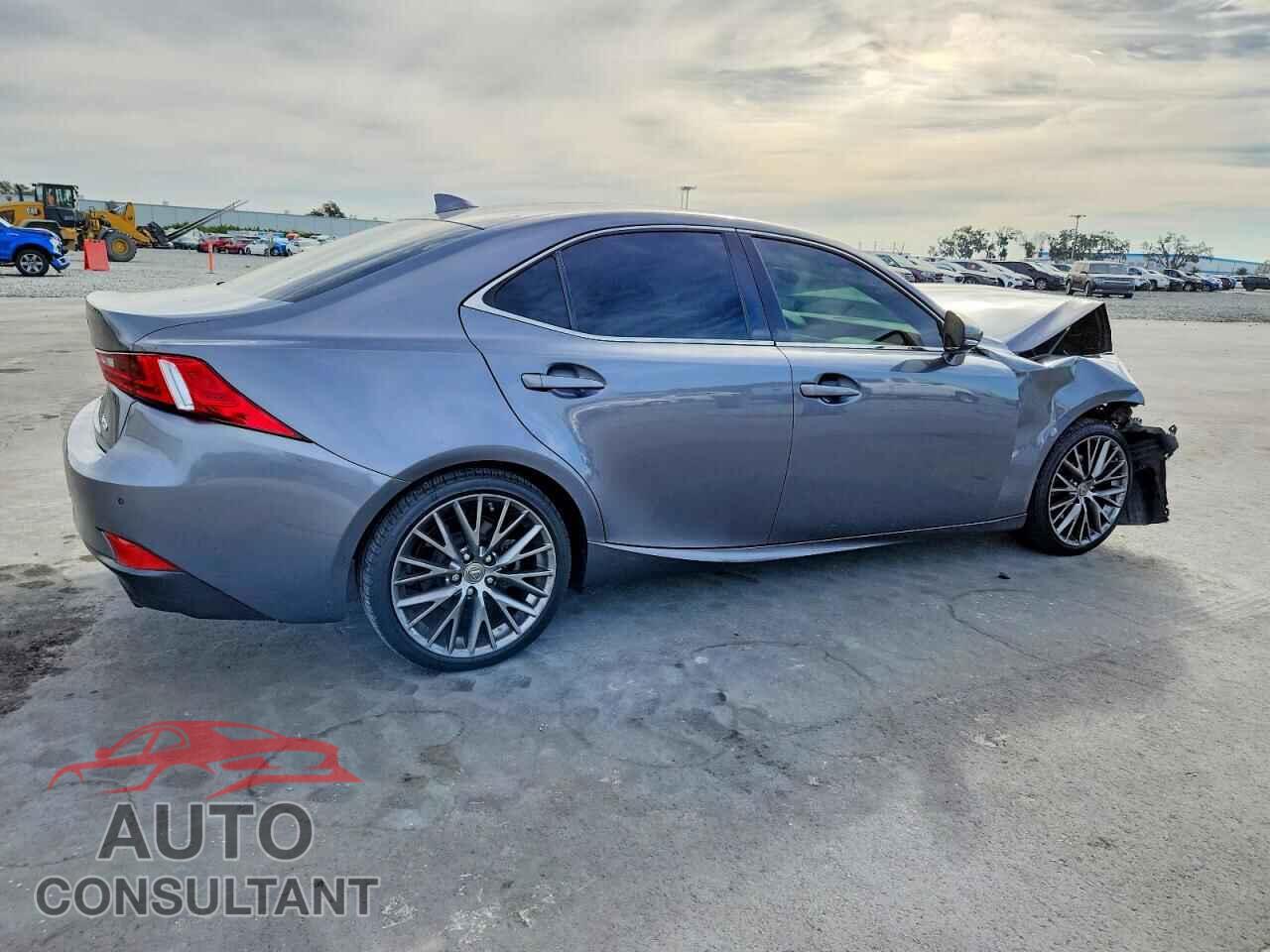 LEXUS IS 2015 - JTHBF1D28F5043732