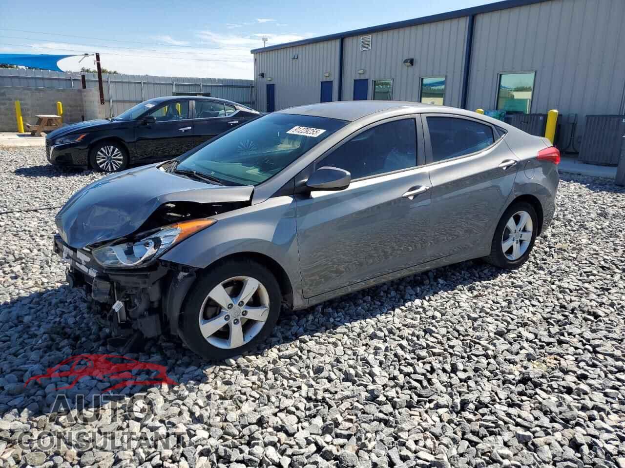 HYUNDAI ELANTRA 2013 - 5NPDH4AE8DH413269