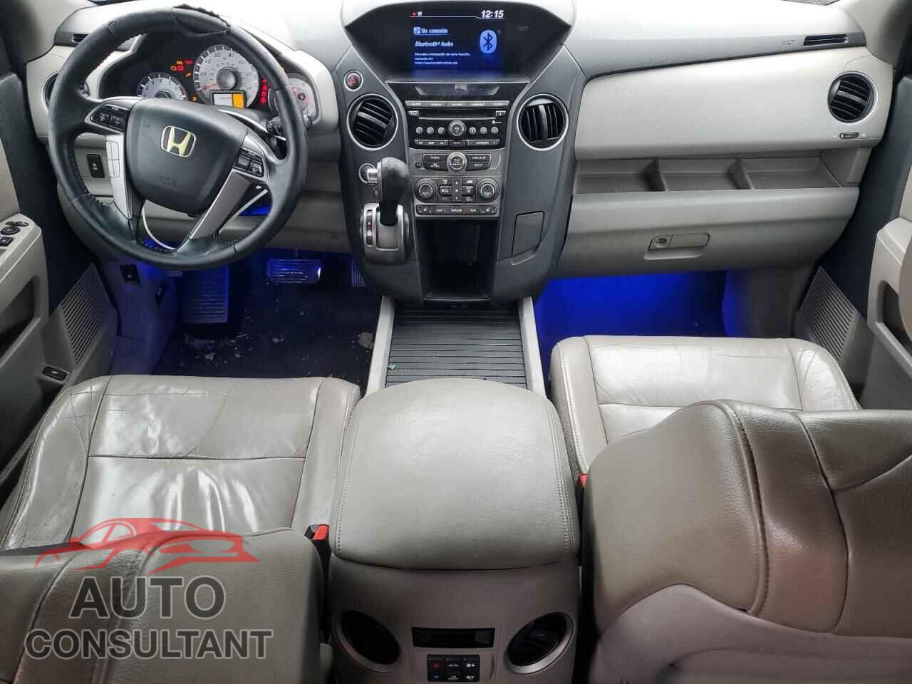 HONDA PILOT 2012 - 5FNYF4H50CB009232