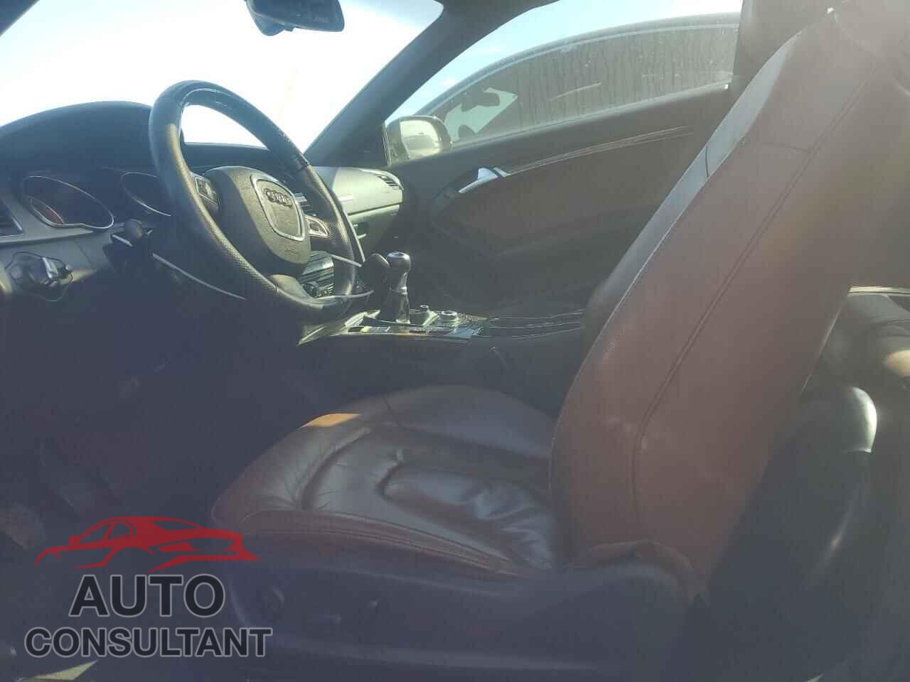 AUDI A5 2010 - WAURFAFR0AA044039