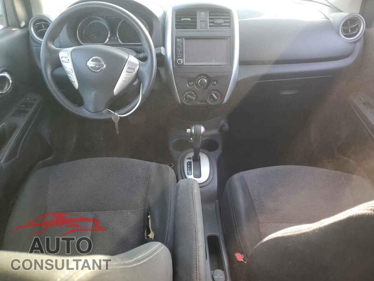 NISSAN VERSA 2019 - 3N1CN7AP3KL861961