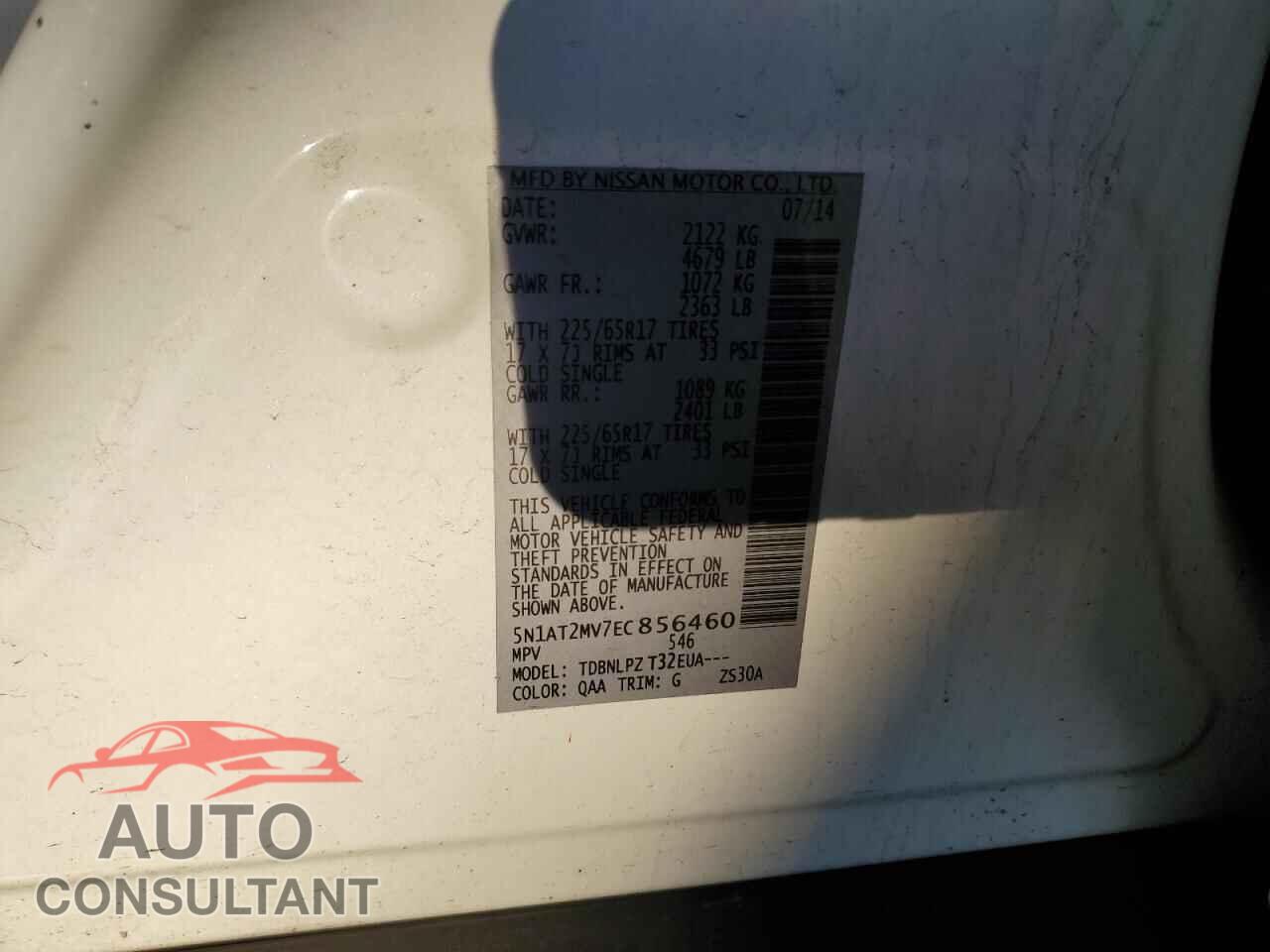 NISSAN ROGUE 2014 - 5N1AT2MV7EC856460
