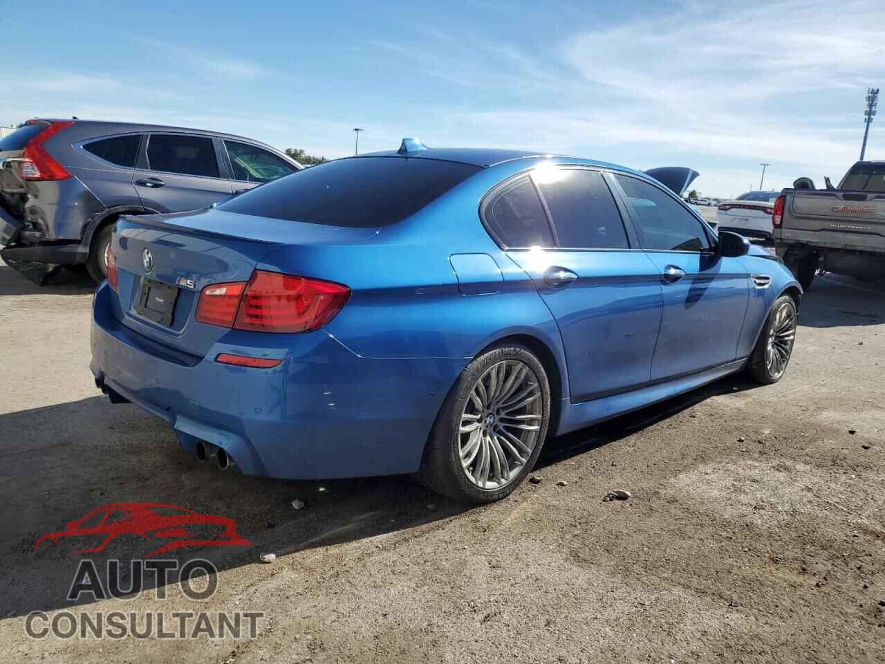 BMW M5 2013 - WBSFV9C52DD095482