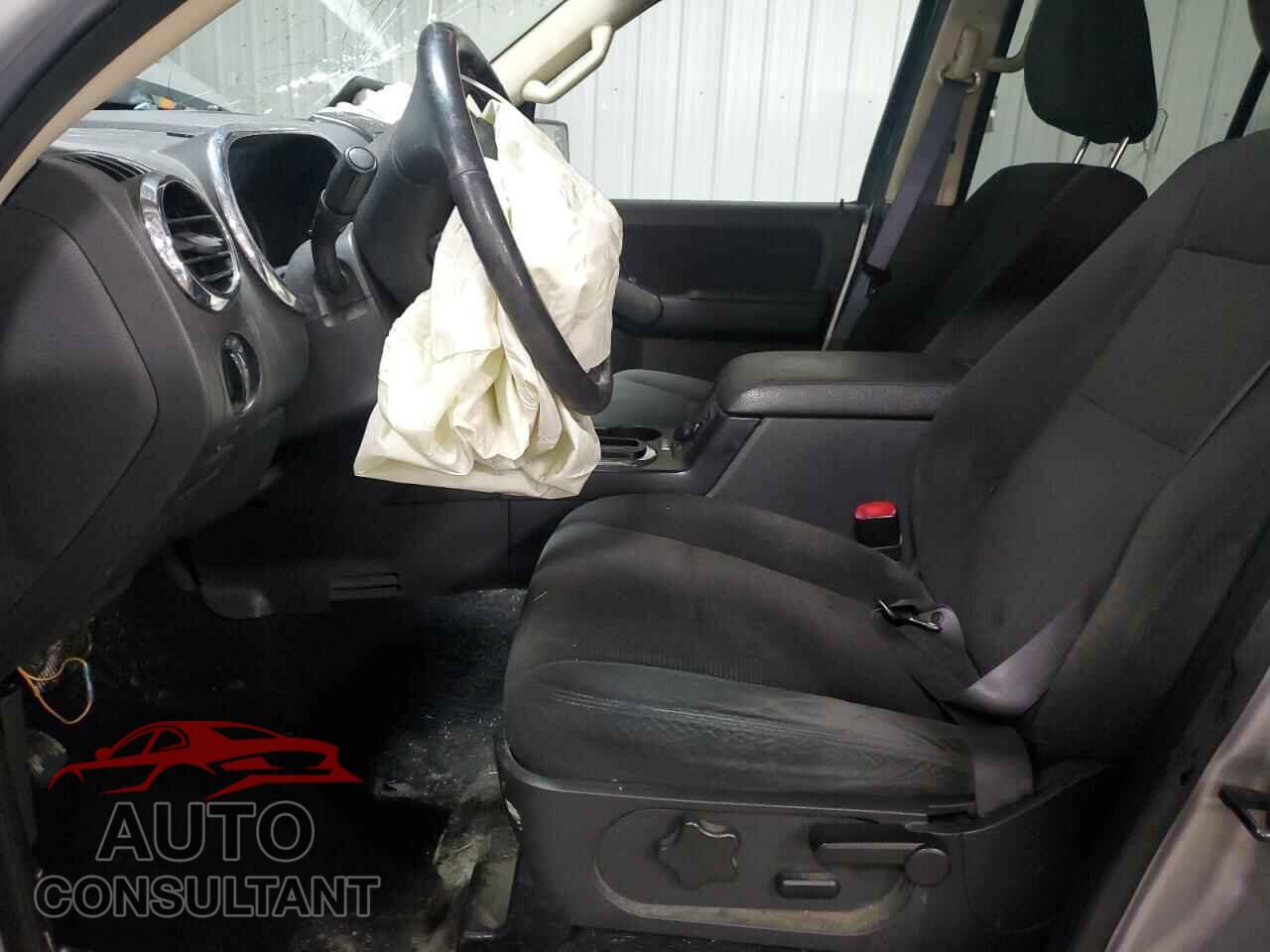 FORD EXPLORER 2010 - 1FMEU7DE1AUA02872
