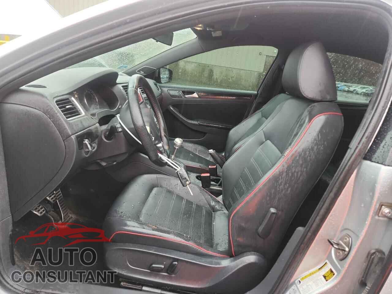 VOLKSWAGEN JETTA 2014 - 3VW5T7AJ0EM266830