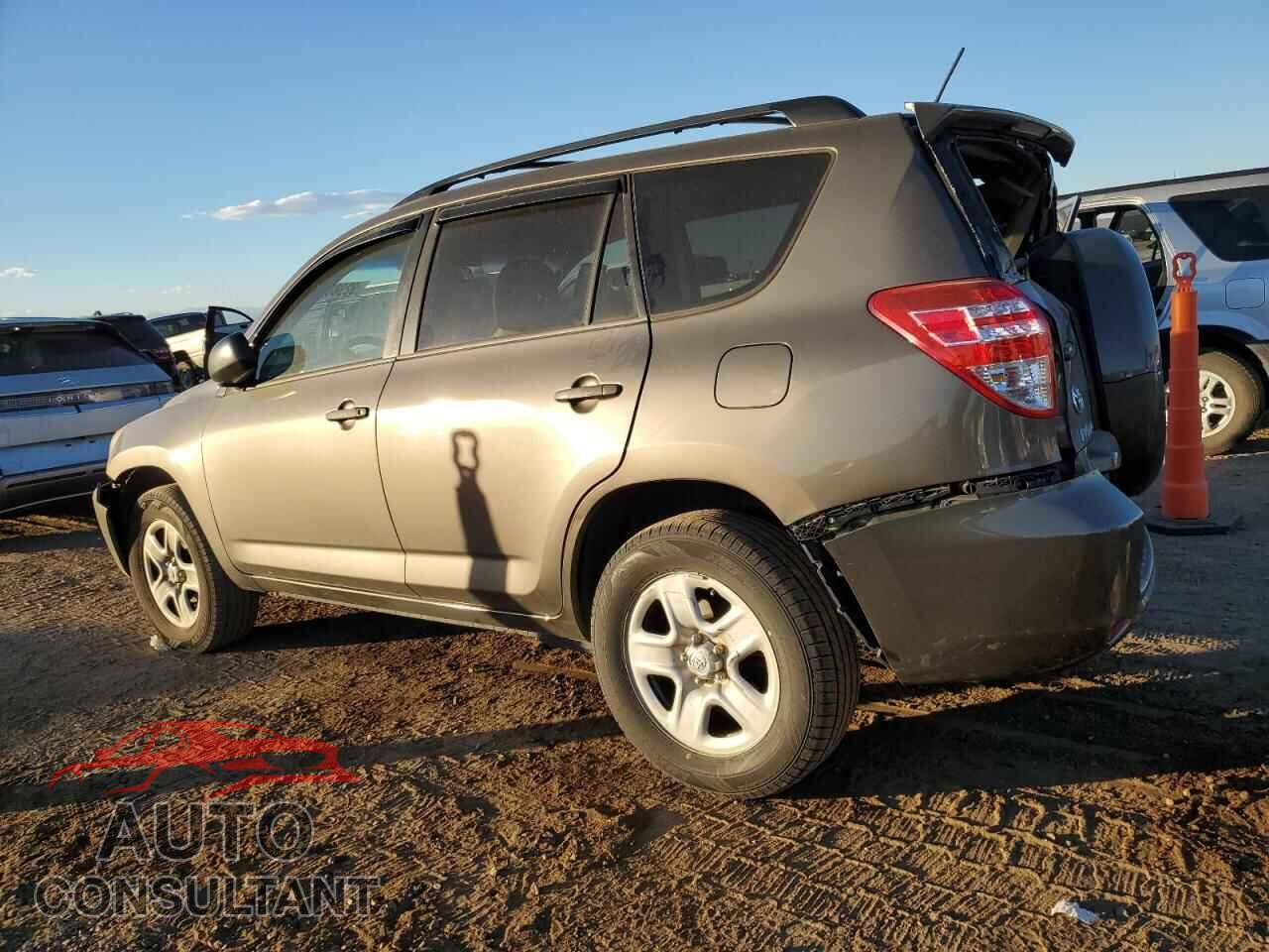 TOYOTA RAV4 2012 - 2T3BF4DV8CW223018