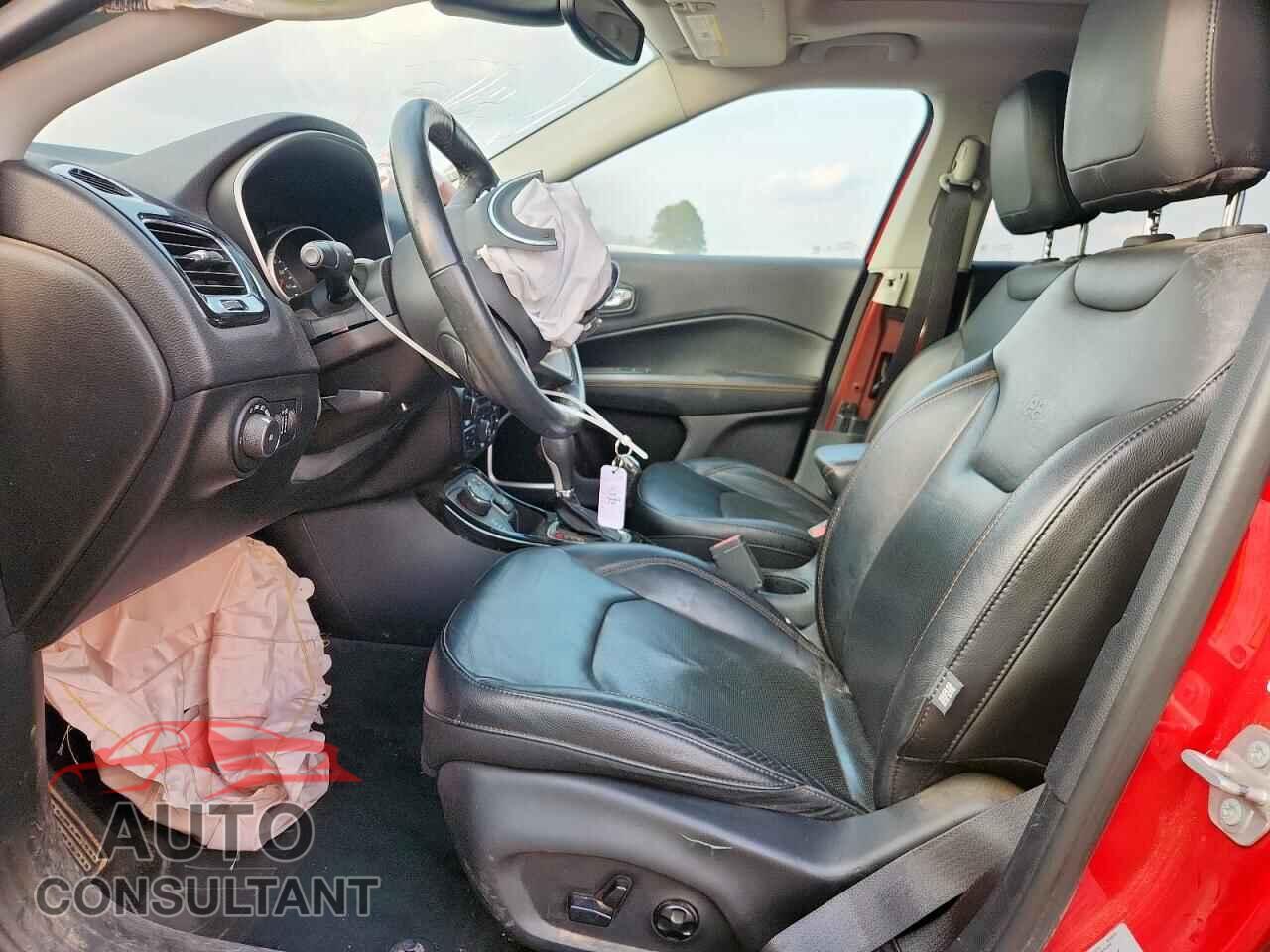 JEEP COMPASS 2018 - 3C4NJDCB6JT114550