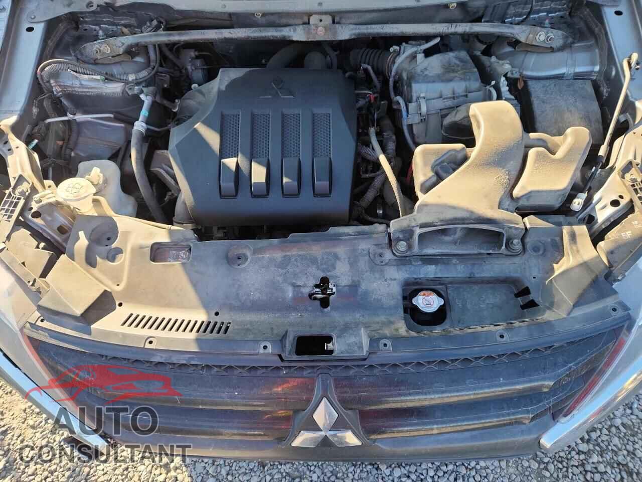 MITSUBISHI ECLIPSE 2018 - JA4AT4AA5JZ049230