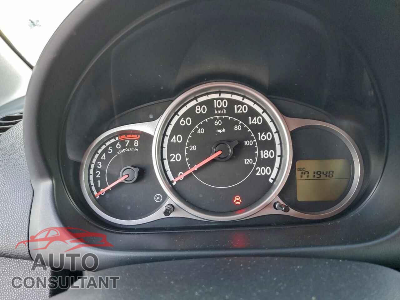 MAZDA 2 2014 - JM1DE1KY4E0171580
