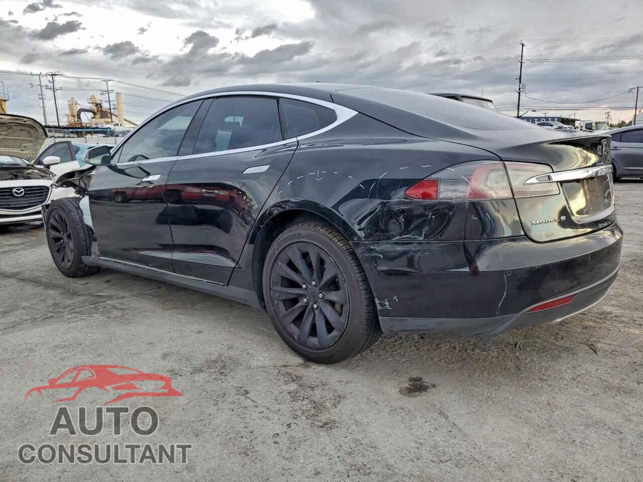 TESLA MODEL S 2014 - 5YJSA1H14EFP45013