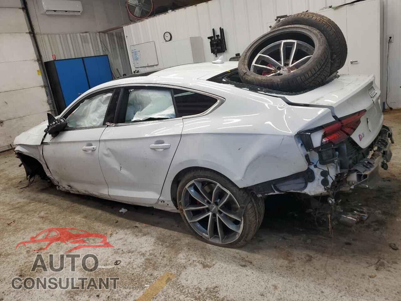 AUDI S5/RS5 2018 - WAUC4CF57JA111532