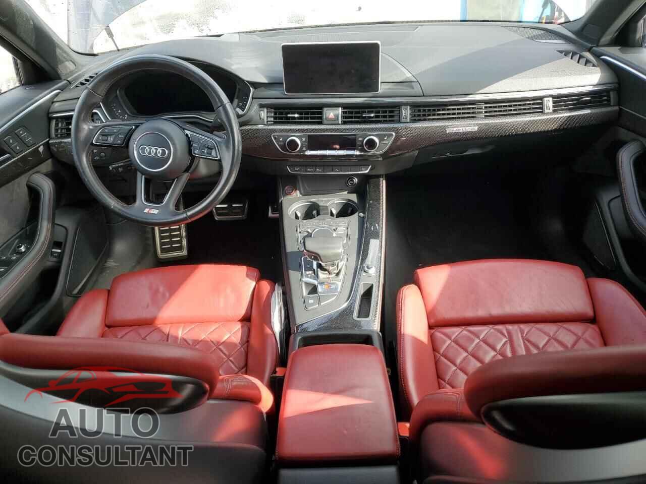 AUDI S4/RS4 2018 - WAUC4AF49JA030768