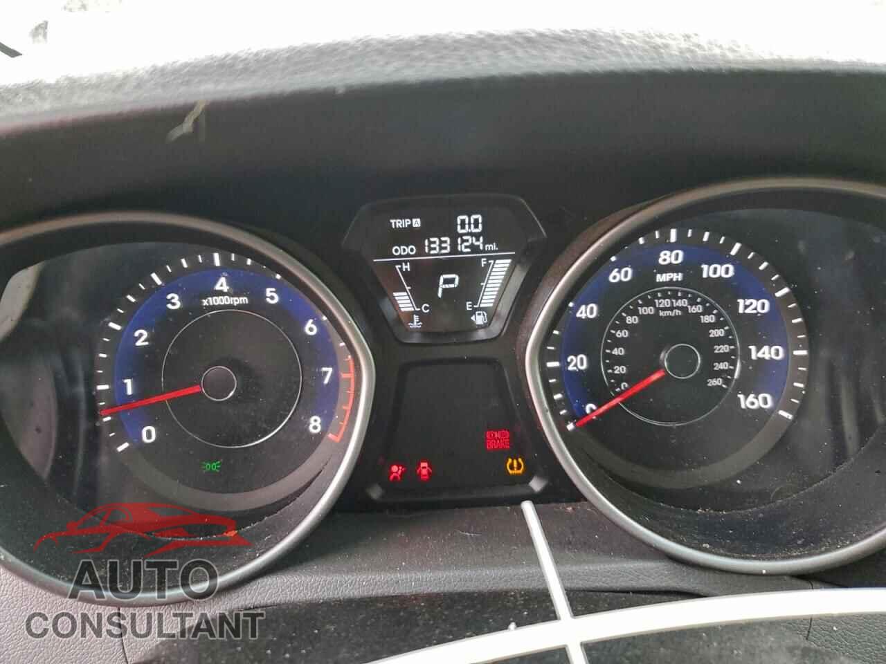 HYUNDAI ELANTRA 2011 - 5NPDH4AE1BH021277