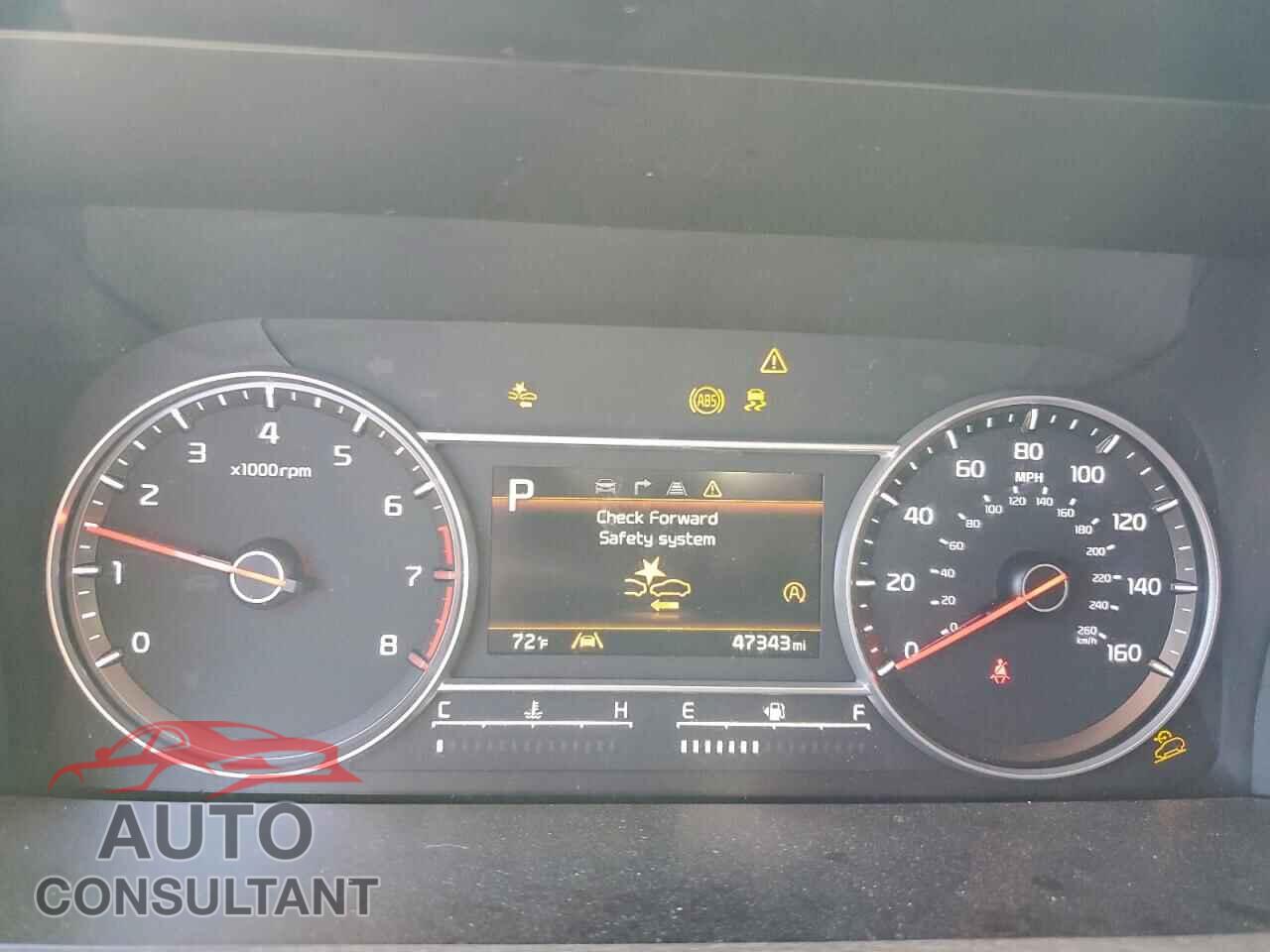KIA SORENTO 2023 - 5XYRLDLC9PG198013