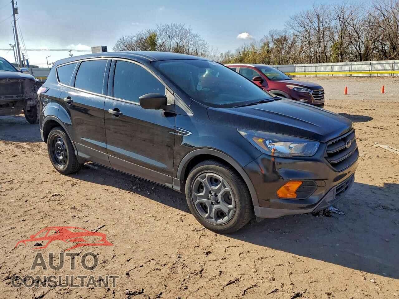 FORD ESCAPE 2018 - 1FMCU0F76JUC36079