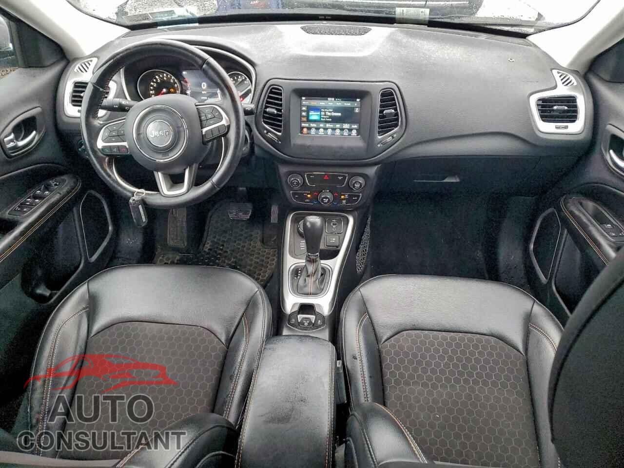 JEEP COMPASS 2020 - 3C4NJDBB1LT116775